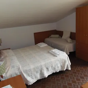 https://hotel-italia-moneglia.hotelitalianriviera.com